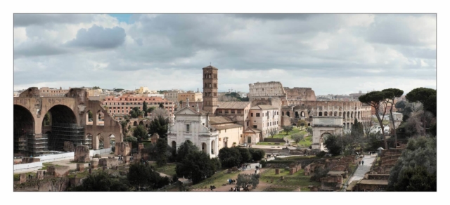 Vue sur les ruines antiques de Rome