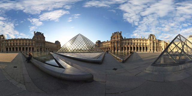 Place du Louvre en 360 à Paris