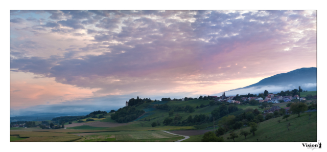 Couché de soleil sur le Jura et Champvent