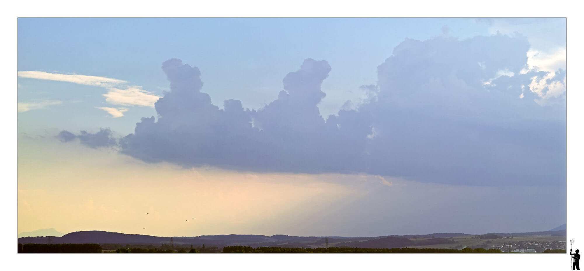 Nuages et lumières près de Mathos en Suisse au Fovéon