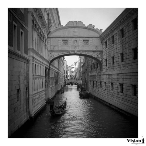 photo au 6x6 argentique noir et blanc à Venise