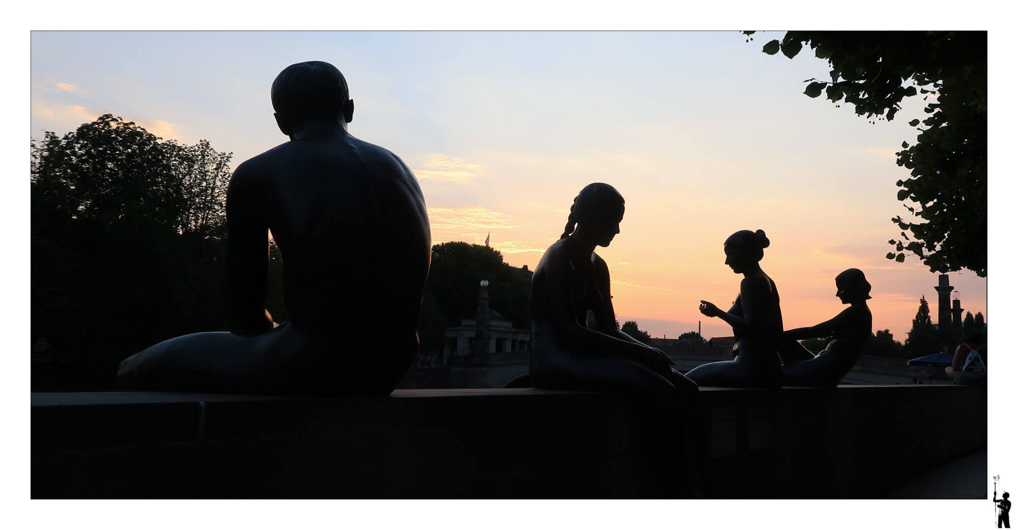 Alexander Platz à Berlin au couché du soleil